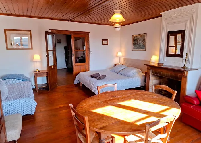 11 Rue Basse * ناجاك